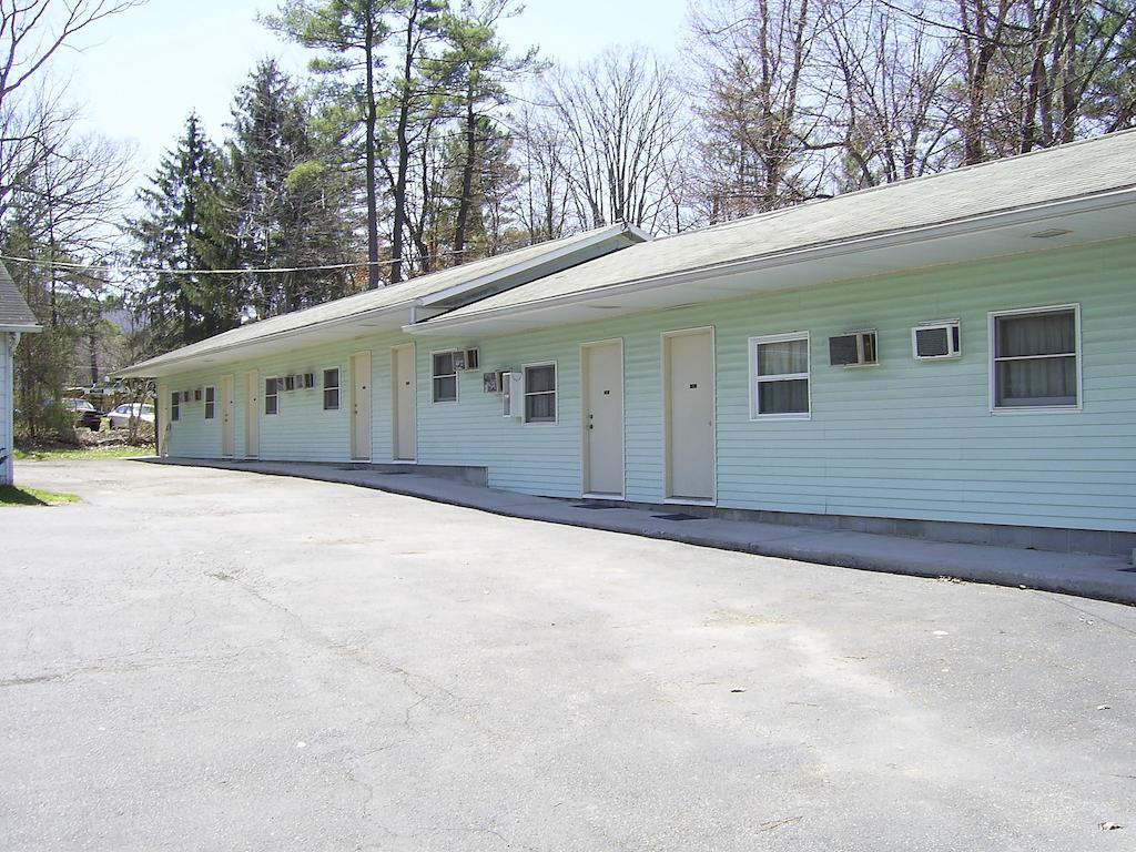 Cedar Grove Motel Altoona Extérieur photo
